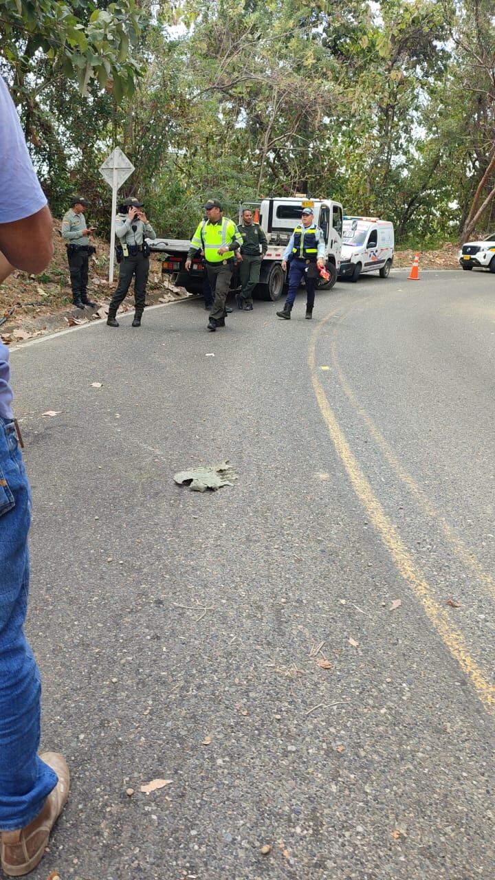 Autoridades de tránsito atendieron la emergencia.