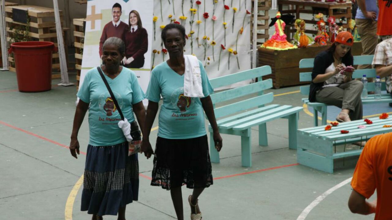 Los ojos de la Superintendencia están puestos en dos empresas de suministros de alimentos para personas de la tercera edad.