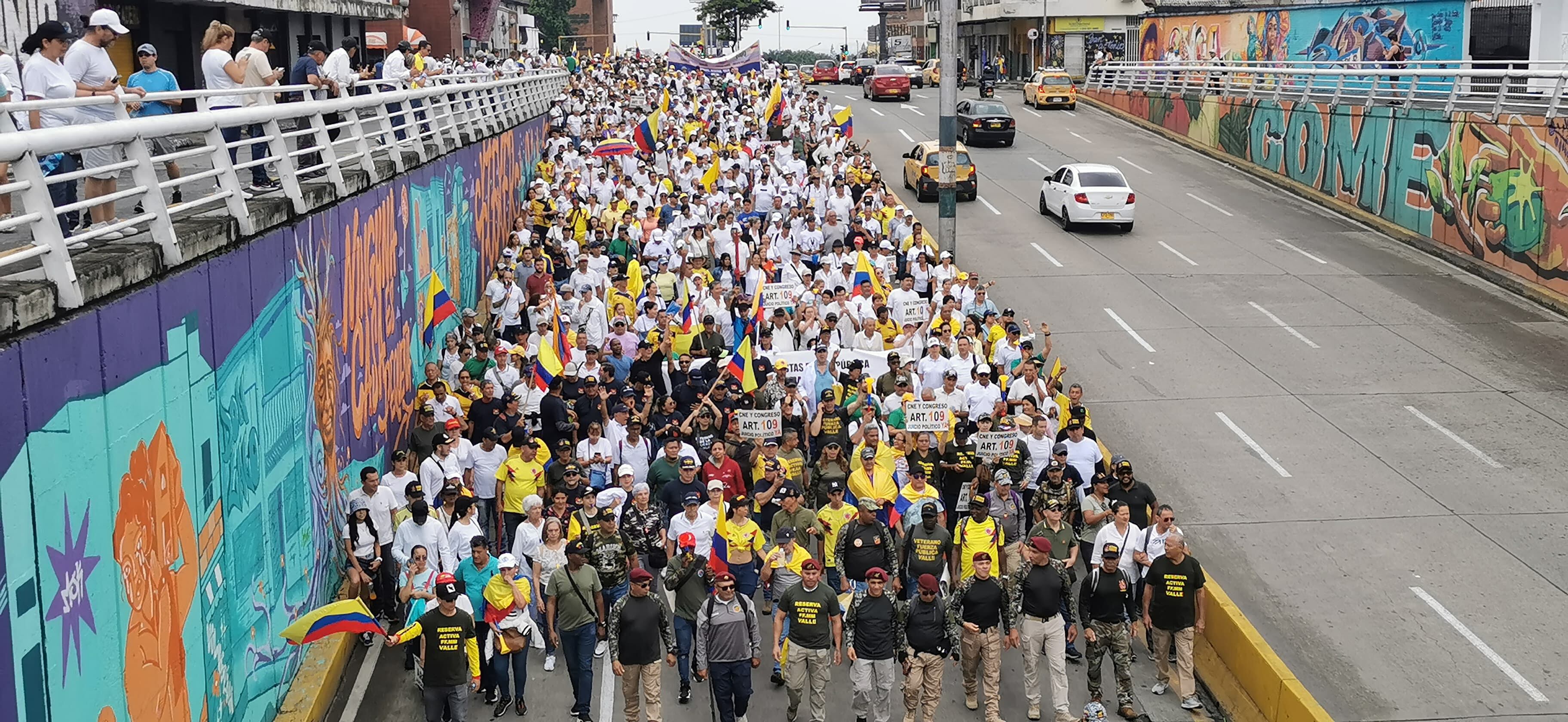 Marcha en contra del gobierno del presidente Gustavo Petro