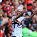 Jonathan Calleri celebrando su anotación con Sao Pablo, la cual le dio la Copa de Brasil a su equipo
