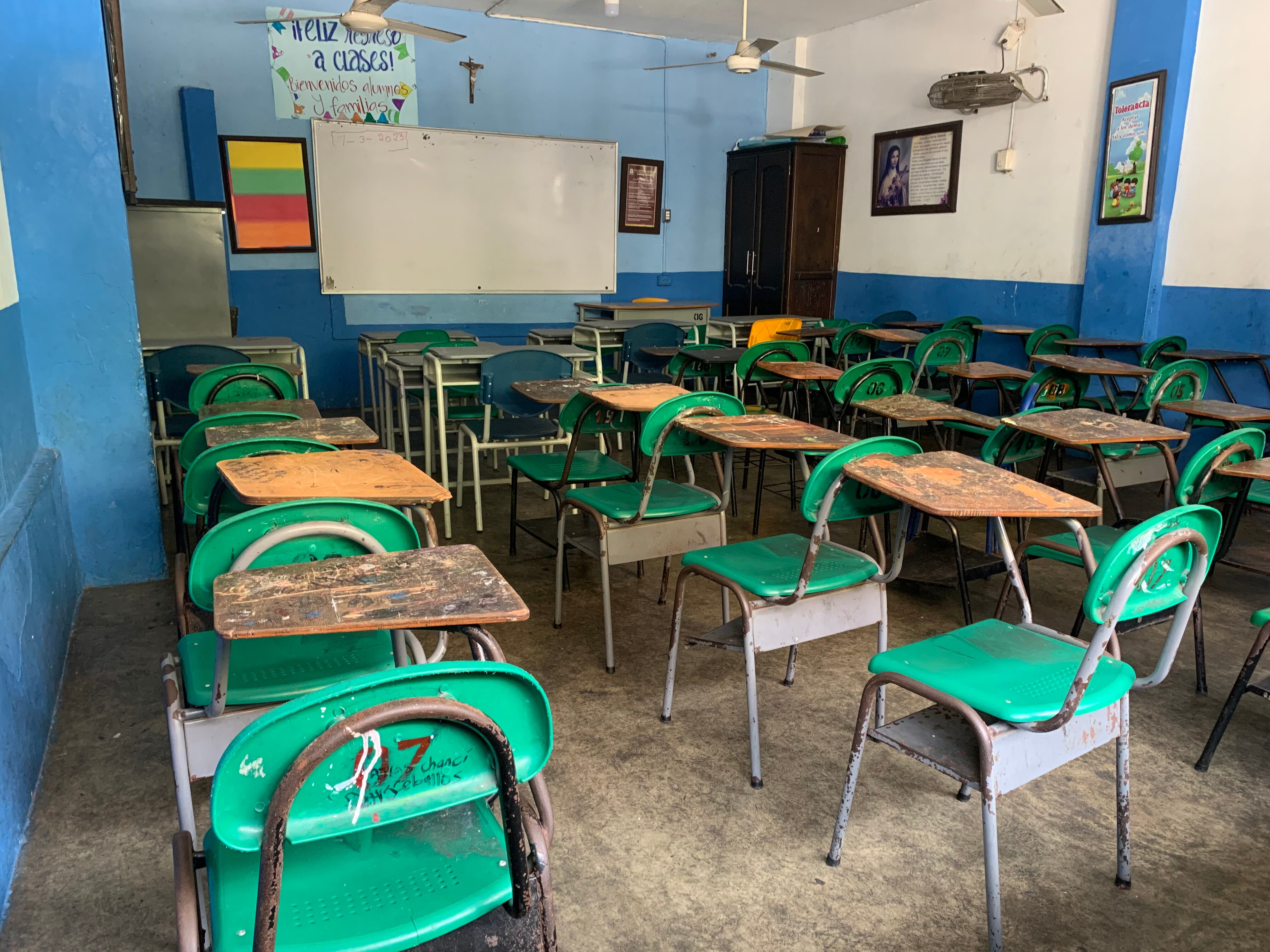 Colegio de Caucasia, Antioquia, sin estudiantes por el paro de mineros.