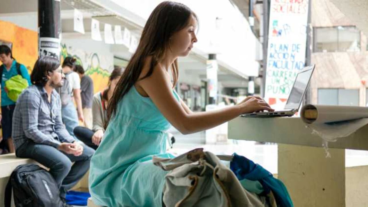 Coursera acaba de concretar una alianza con la Universidad de los Andes para dictar un programa especializado en materia de desarrollo y diseño de videojuegos.