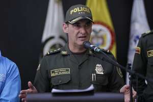 El nuevo director de la Policía Nacional es el general retirado, William Salamanca, quien venía
desempeñándose como cónsul general en Miami, Estados Unidos.