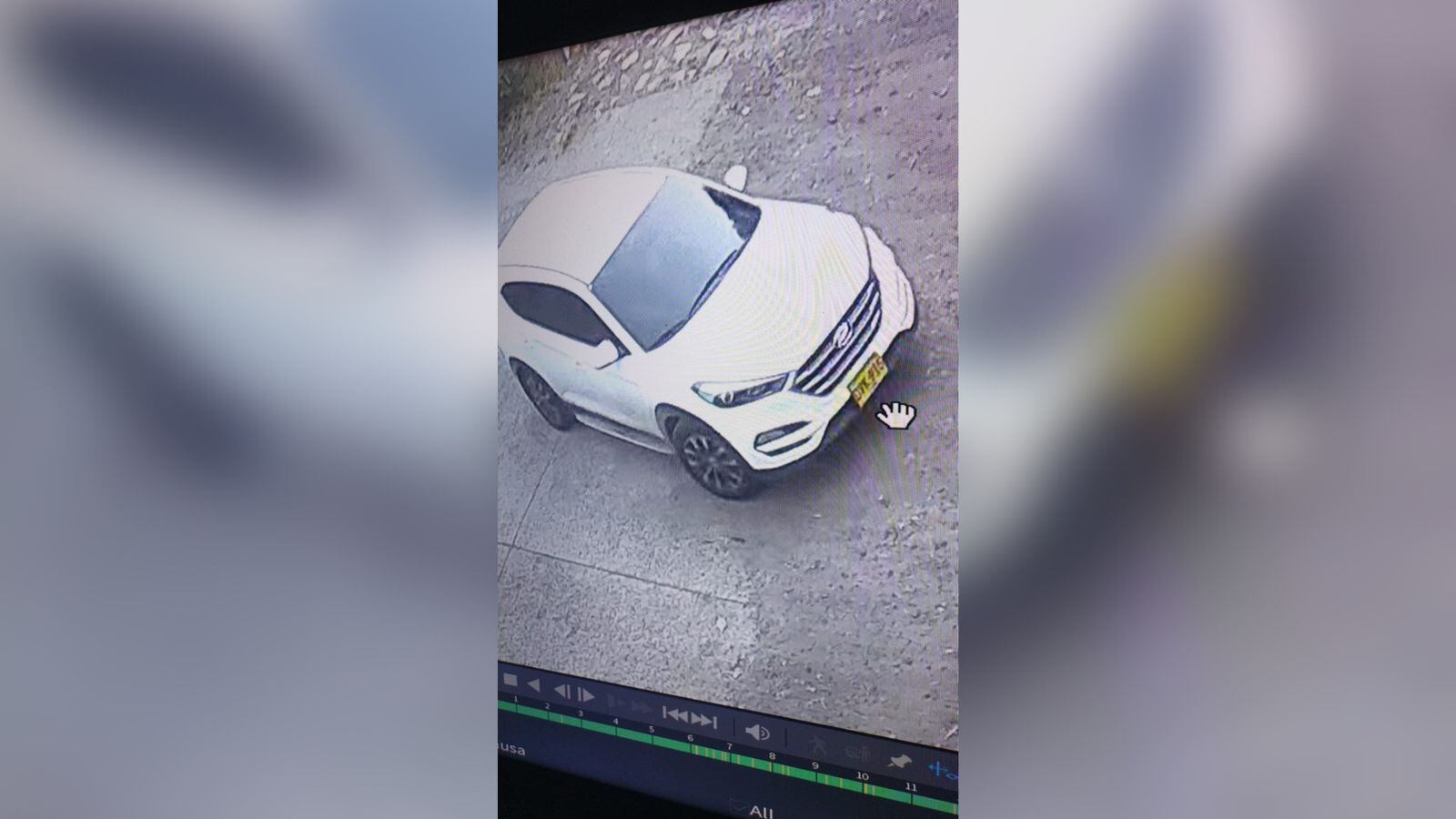 Esta es la camioneta que usó el pirómano para llegar al cerro.