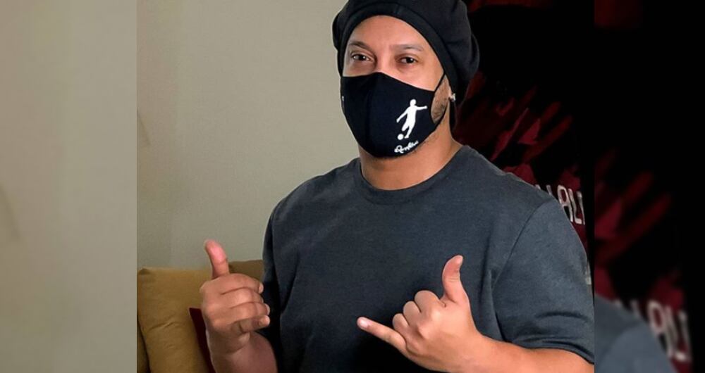 Ronaldinho confirma que tiene coronavirus
