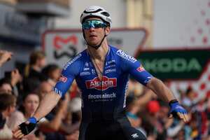 Kaden Groves, ciclista australiano.