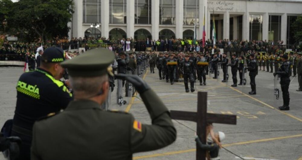 Despedida de policía asesinado en Caquetá.