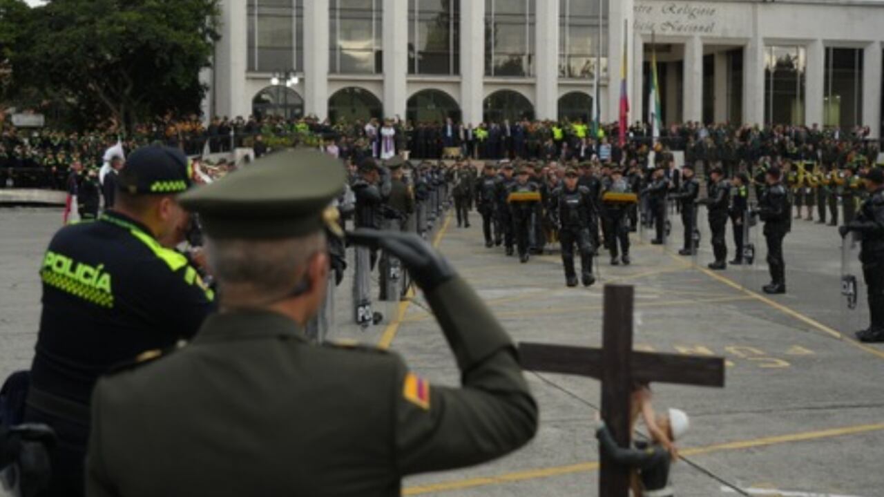 En el suceso, fue asesinado el policía Arley Monroy, quien recibió actos fúnebres.