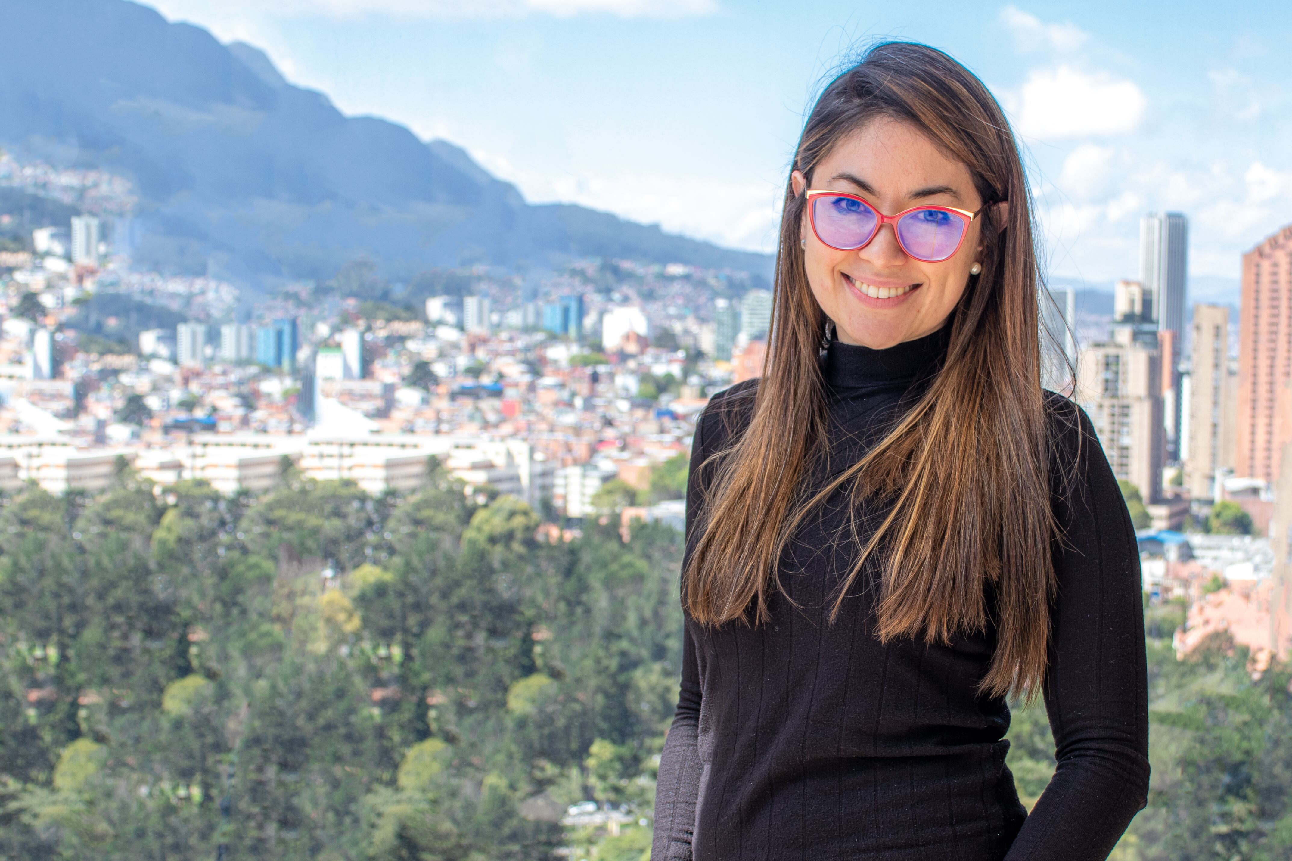 Juliana Morad, directora del Departamento de Derecho Laboral de la Universidad Javeriana y codirectora del Observatorio Laboral de esa institución privada de educación superior.