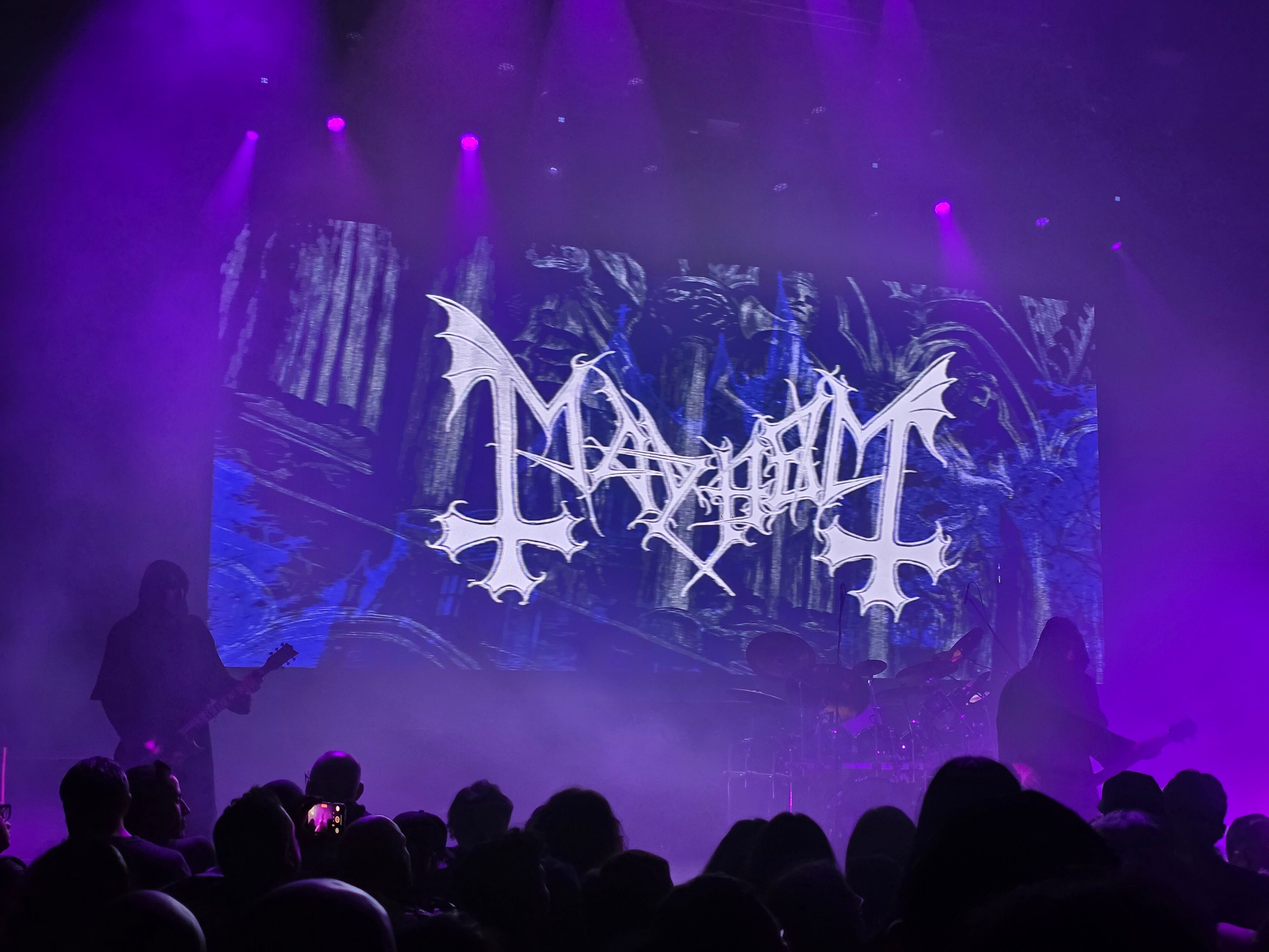 Mayhem en el Astor Plaza de Bogotá / 2025