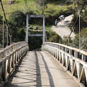Puente peatonal de la vereda Nazareth que conduce a la vereda Los Ríos.