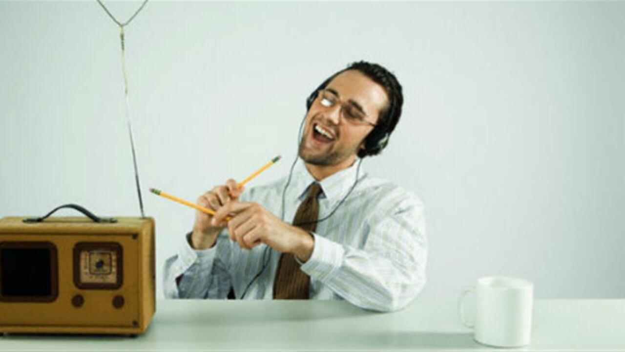 Estas son 5 emisoras digitales recomendadas para pasar un buen rato.