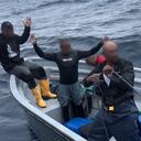 Hombres transportaban estupefacientes en una lancha en el Pacífico colombiano.