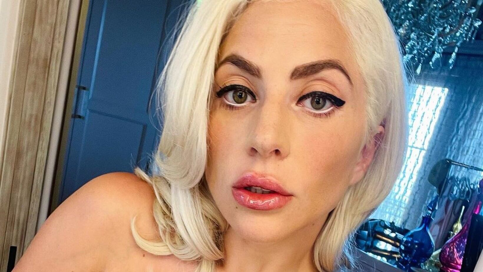 Lady Gaga publica video al natural donde deja ver sus manchas y acné