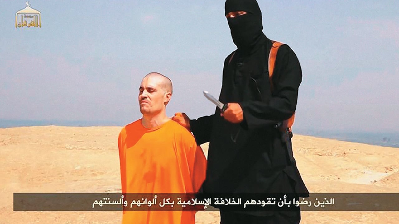 El verdugo amenazó con más decapitaciones si Estados Unidos sigue con sus ataques. Estado Islámico usa las nuevas tecnologías como medio para propagar terror.