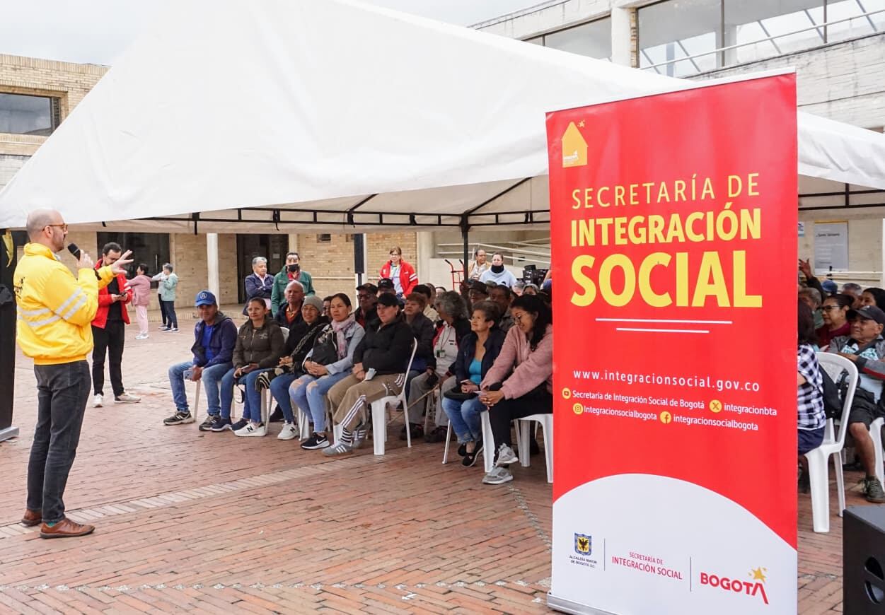 “Conexión Social, Bogotá te conecta”, es una apuesta  para llevar internet fijo gratuito a 100.000 hogares.