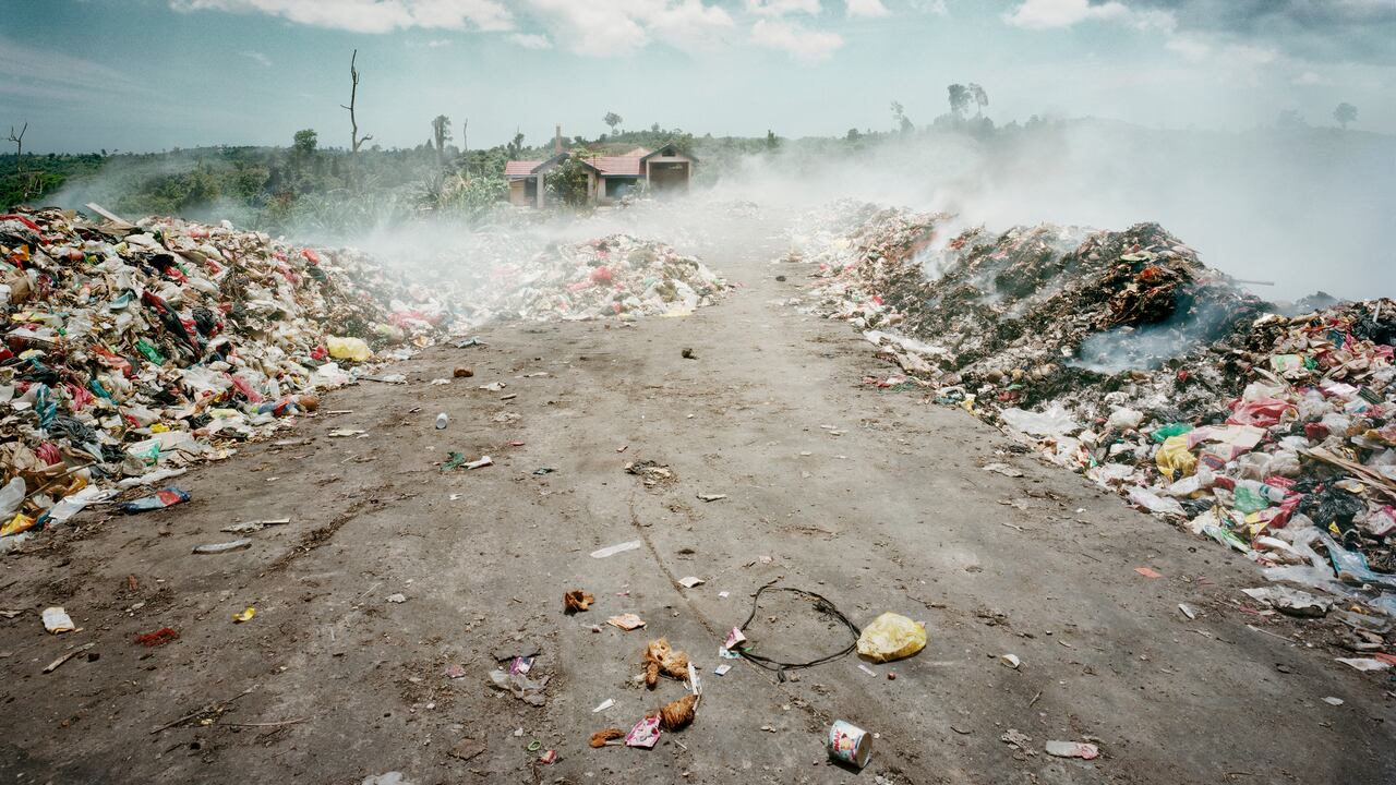 La contaminación podría acelerar el cambio climático con ello producir la destrucción de varios ecosistemas.
