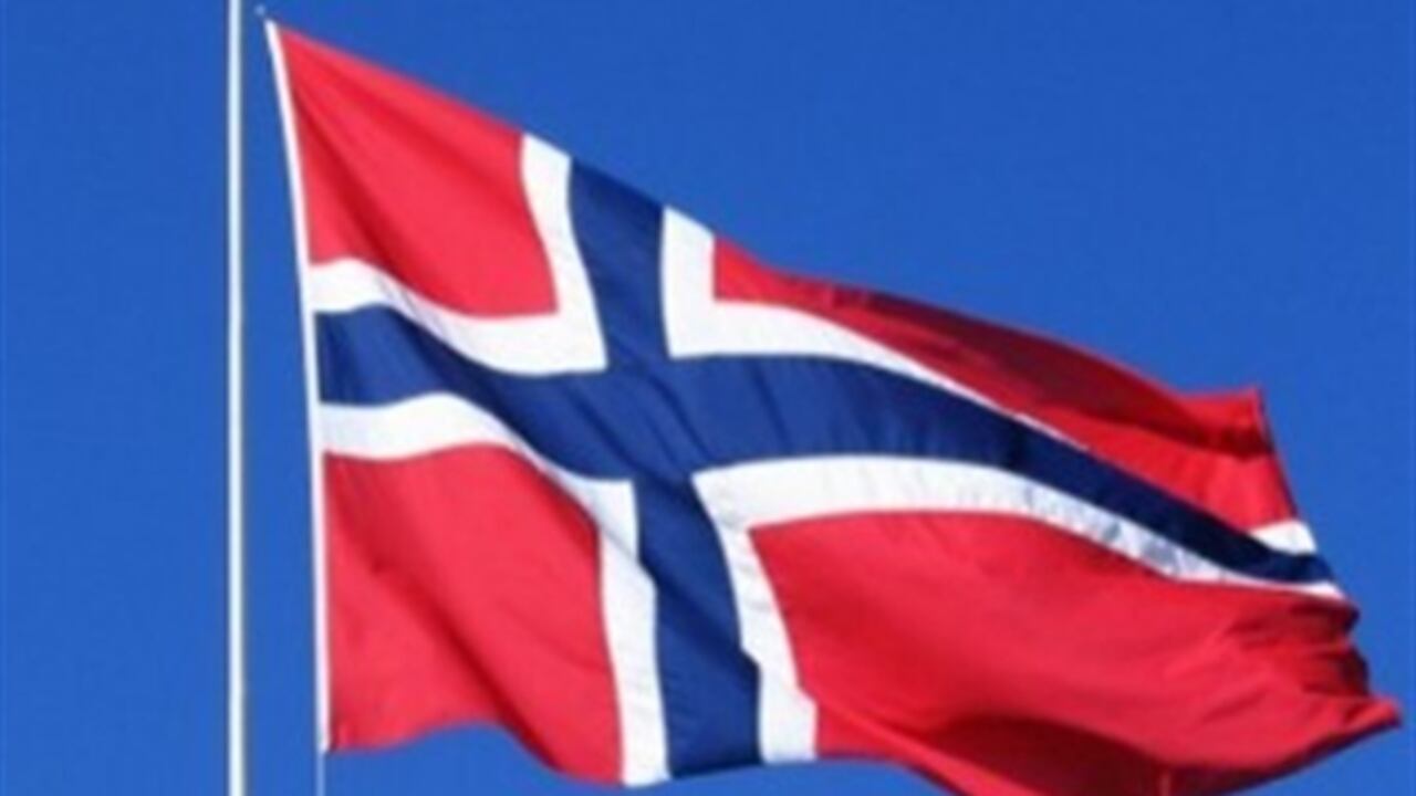 La Cancillería del país europeo aclaró que la decisión se tomó por los cambios que se están viendo a escala global. “Para proteger los intereses noruegos de mejor manera, es importante mover los recursos extranjeros de servicios a donde las necesidades son mayores”, precisa el texto.