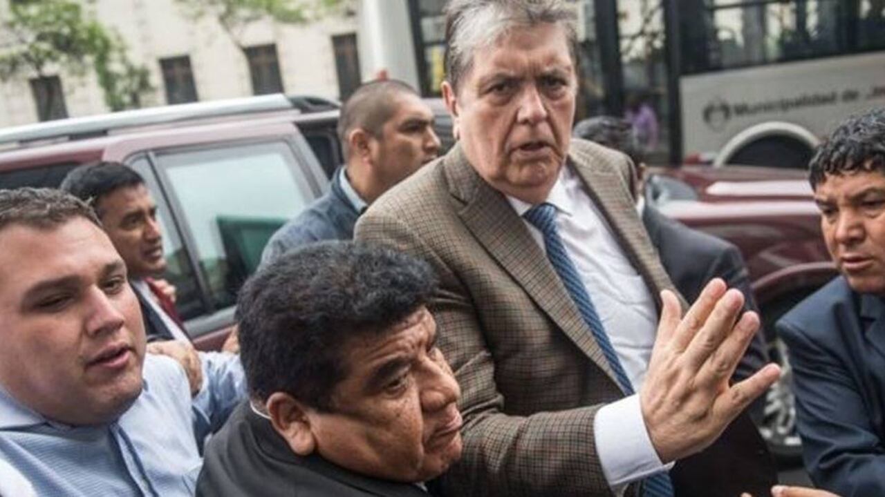 Alan García fue presidente de Perú en dos ocasiones: entre 1985 y 1990 y 2006 y 2011.