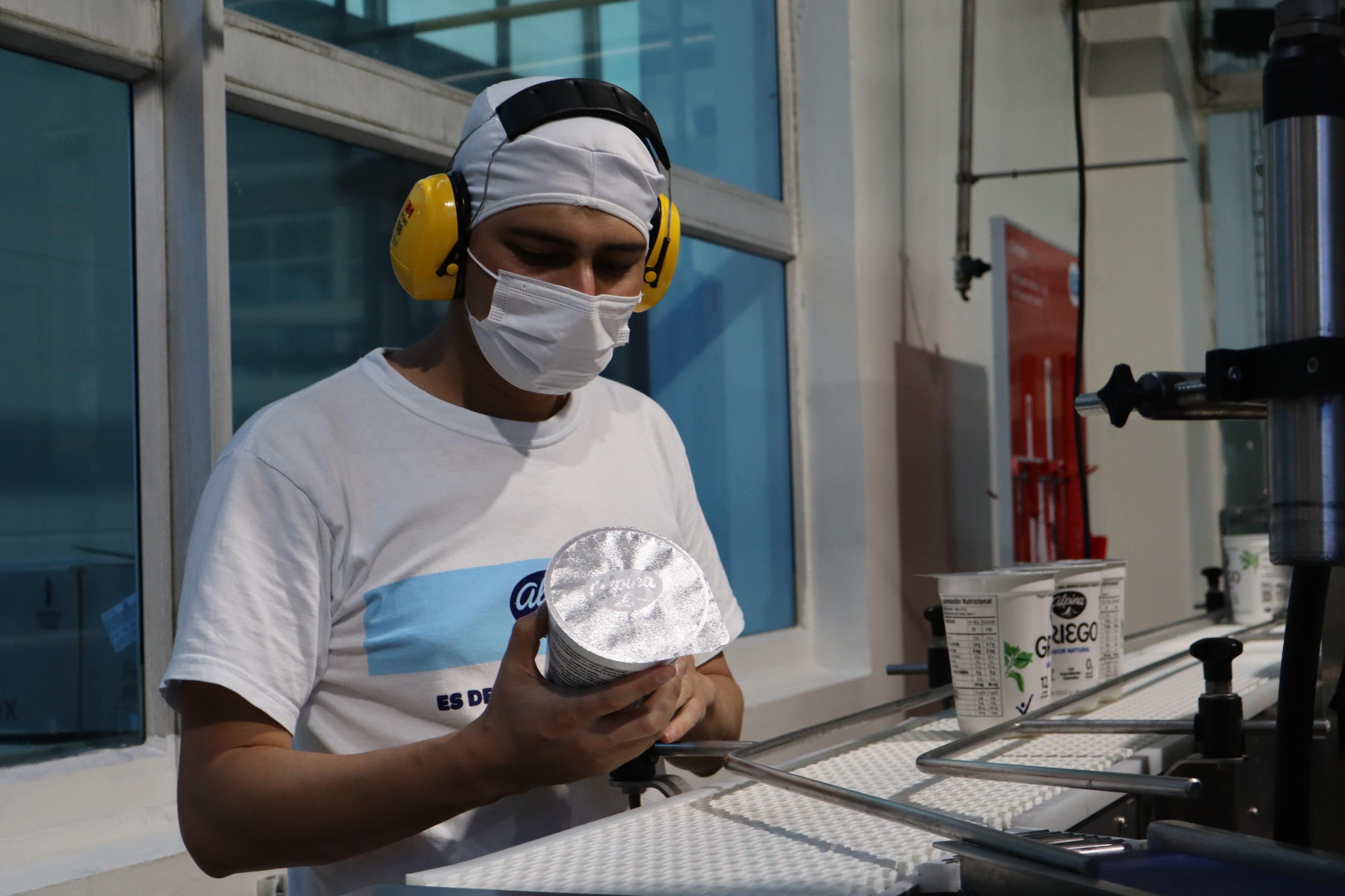 Los lácteos son uno de los grupos de alimentos más importantes para los seres humanos, tanto en la infancia como en las siguientes etapas de la vida.