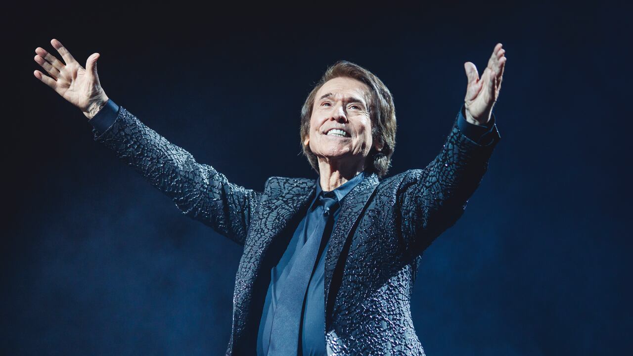 Raphael estaría listo para volver a los escenarios.