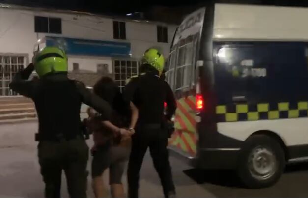 Los capturados deberán responder por tres delitos.