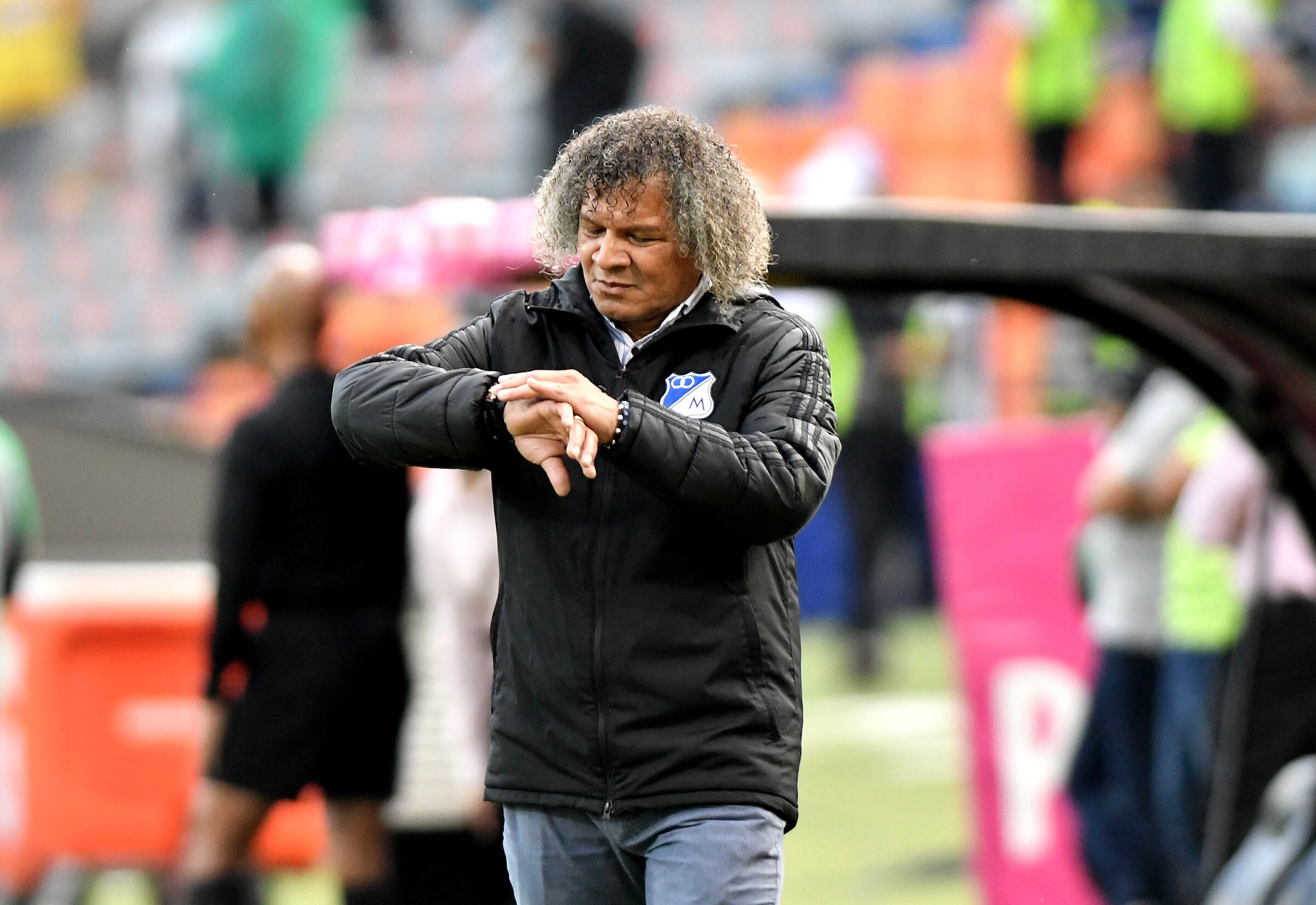 MEDELLIN - COLOMBIA, 20-11-2021: Atletico Nacional y Millonarios F. C., en partido de la fecha 20 por la Liga BetPlay DIMAYOR II 2021 en el estadio Atanasio Girardot de la ciudad de Medellin. / Atletico Nacional and Millonarios F. C. in a match of the 20th date for the BetPlay DIMAYOR II 2021 League at the Atanasio Girardot Stadium in Medellin city. / Photos: VizzorImage / Luis Benavides / Cont.