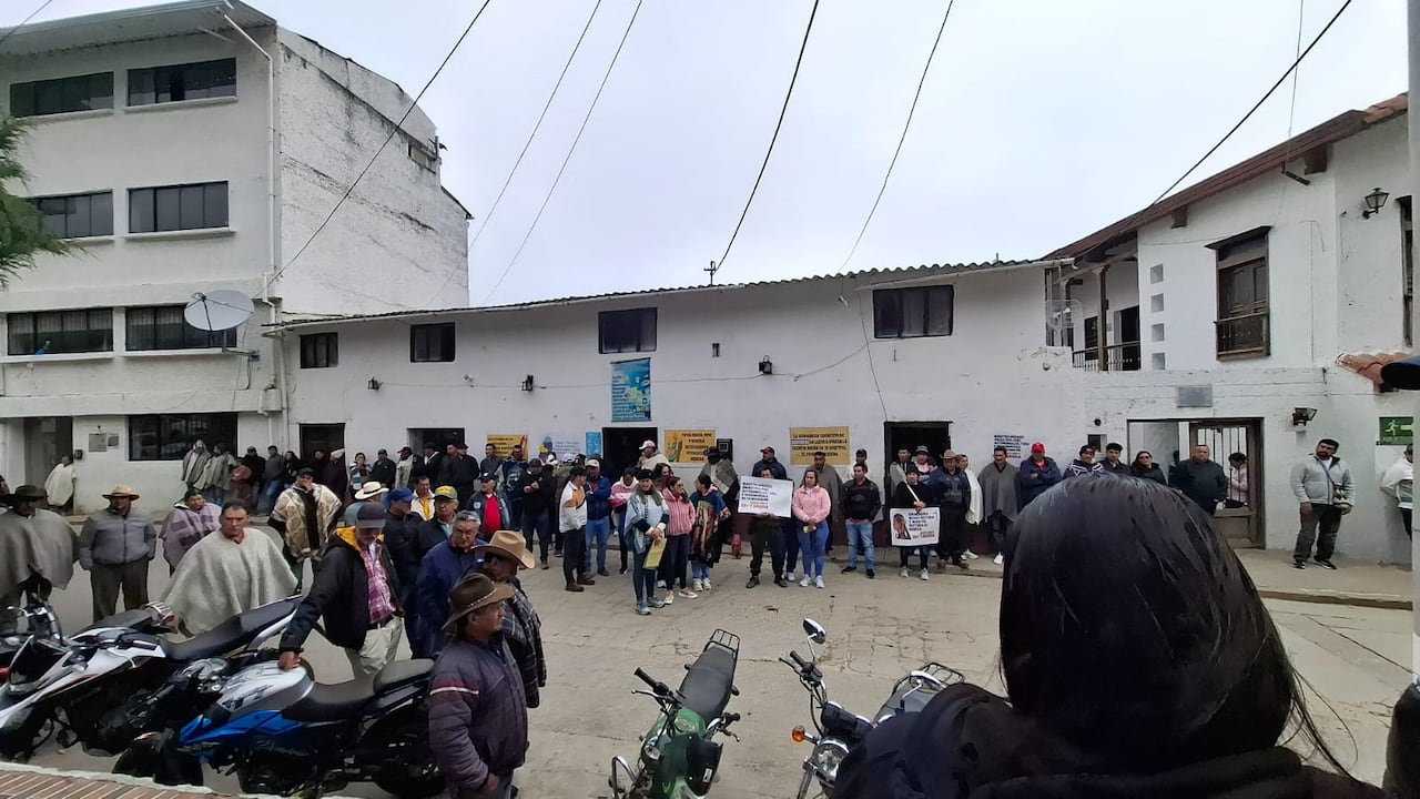 Habitantes de Vetas se declaran en desobediencia civil