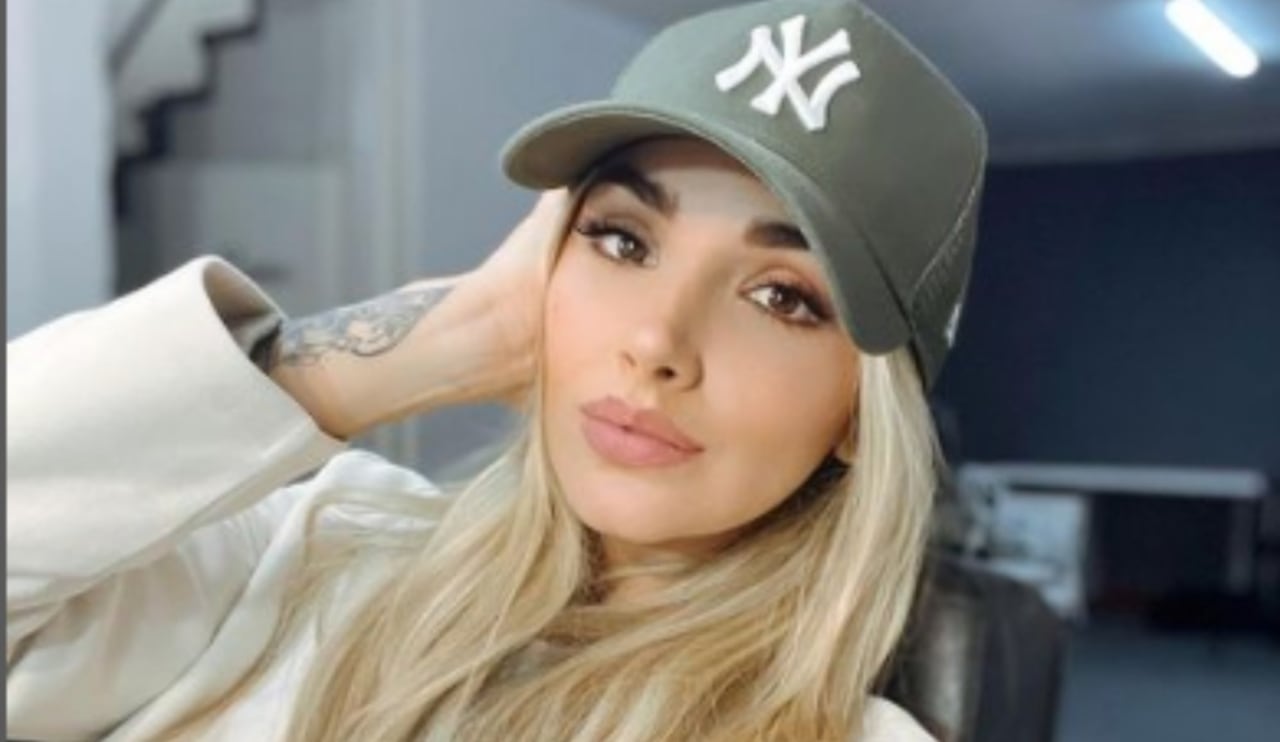 La presentadora compartió un tierno recuerdo con su hijo y recibió críticas por un detalle.