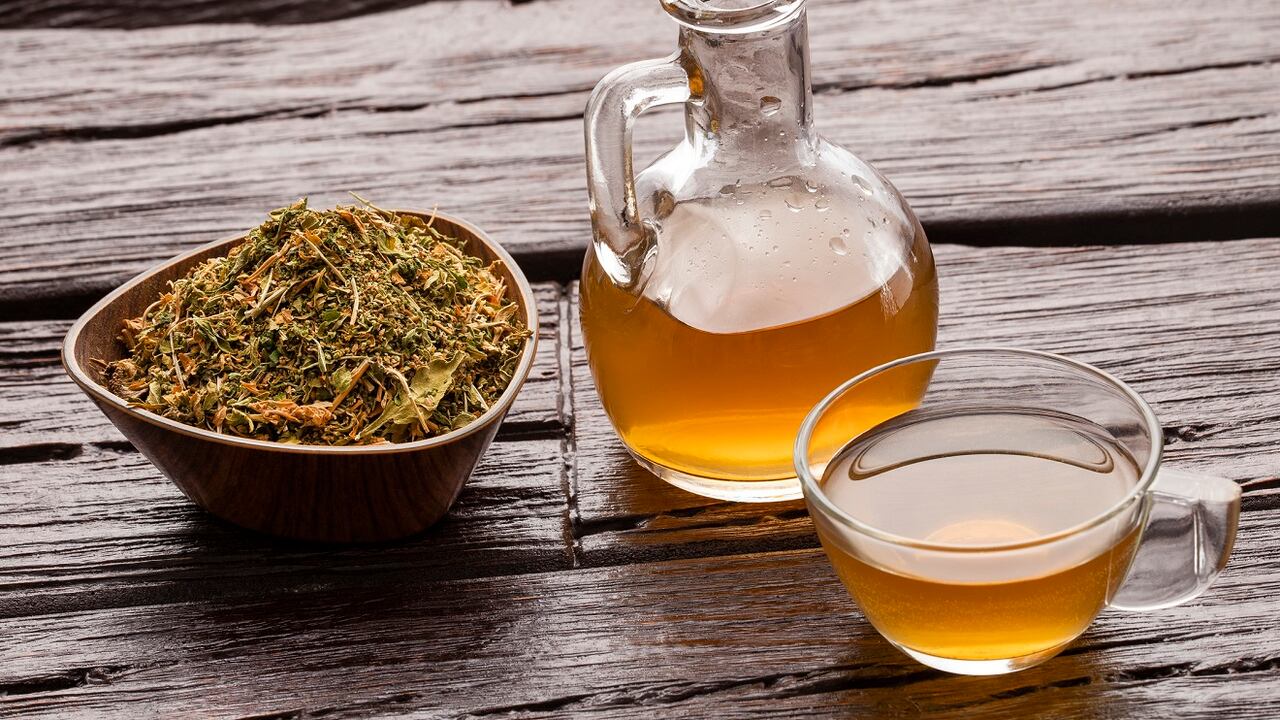 El epazote o paico es una hierba medicinal que ayuda a combatir los parásitos intestinales.