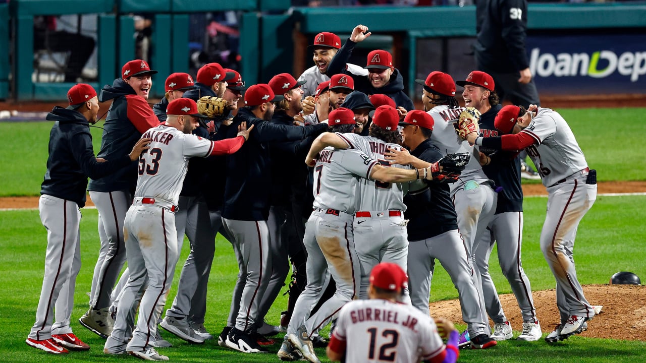 Este era el uniforme antiguo de los Arizona Diamondbacks.