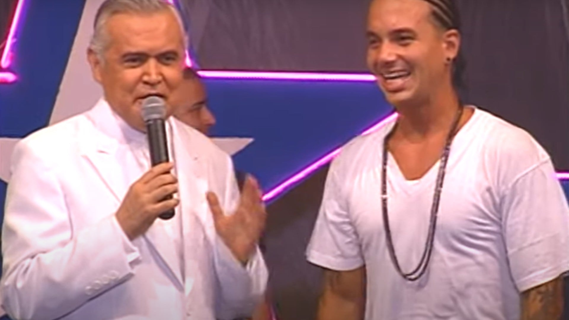 J Balvin como invitado al 'Show de las Estrellas'.