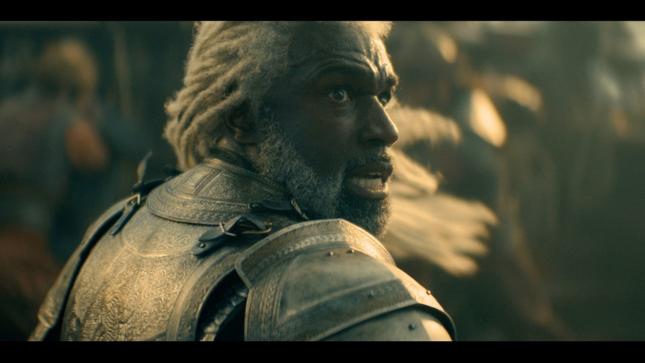 Steve Toussaint es Lord Corlys Velaryon, "La serpiente de mar".