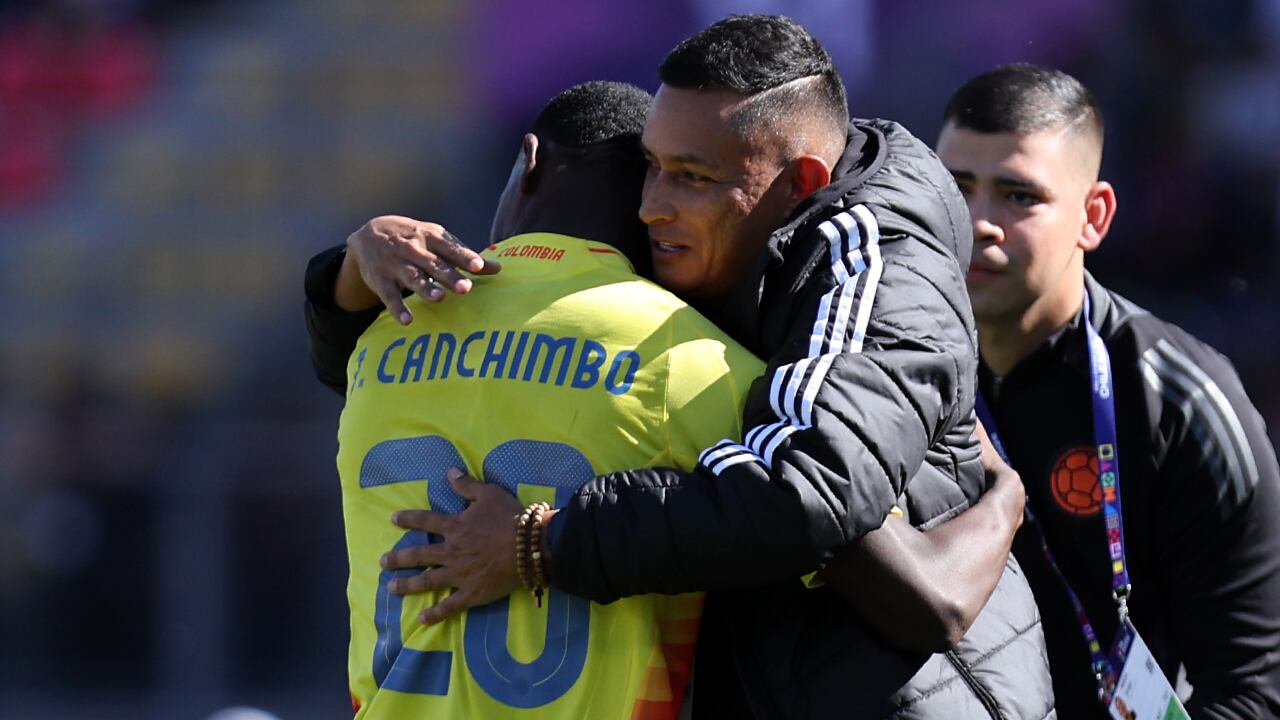 César Torres eligió la alineación titular de Colombia para enfrentar a Argentina