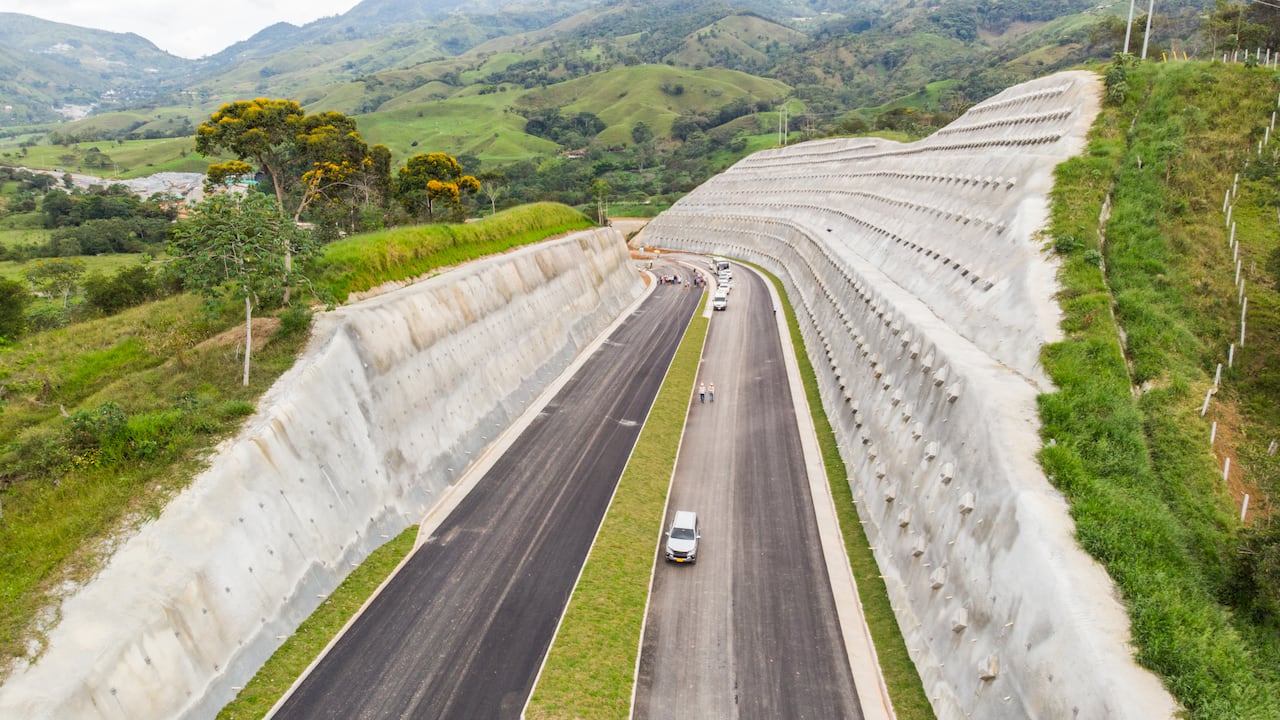 Cientos saldrán de viaje este puente festivo en Colombia. (Imagen de referencia).