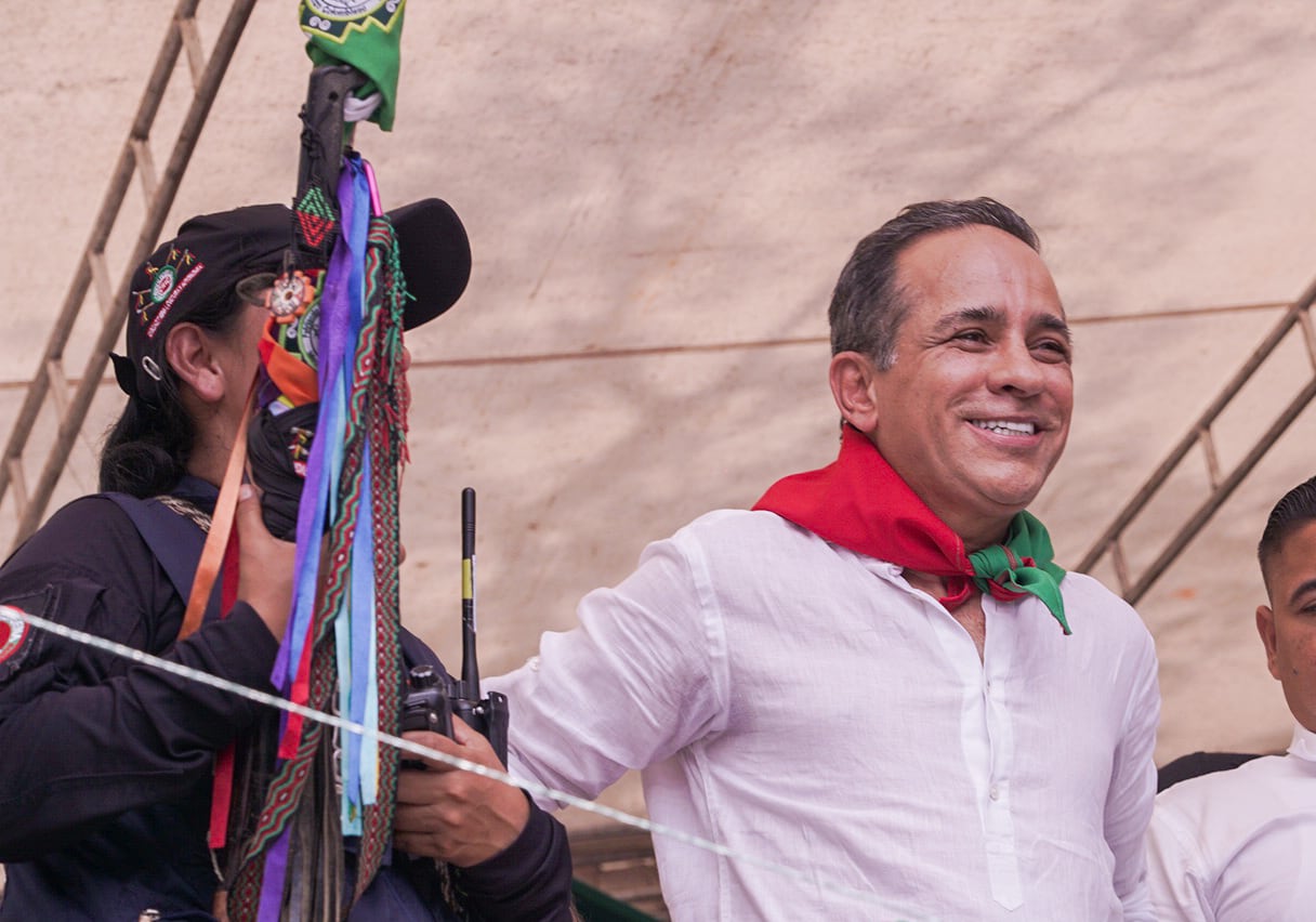 Regreso a la tarima pública de Alexander López