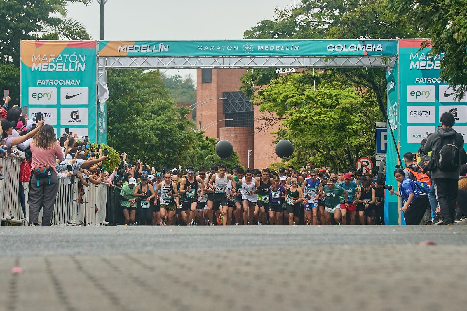 La carrera 5K de la Maratón de Medellín se correrá el sábado, 6 de septiembre, las distancias 10k, 21k, y 42k se realizarán el domingo 7.