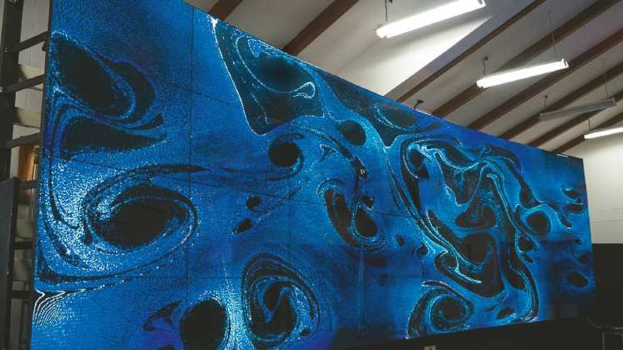 Muro de visualización de datos científicos de Bios.cortesía centro de bioinformática y biología computacional de colombia (bios)