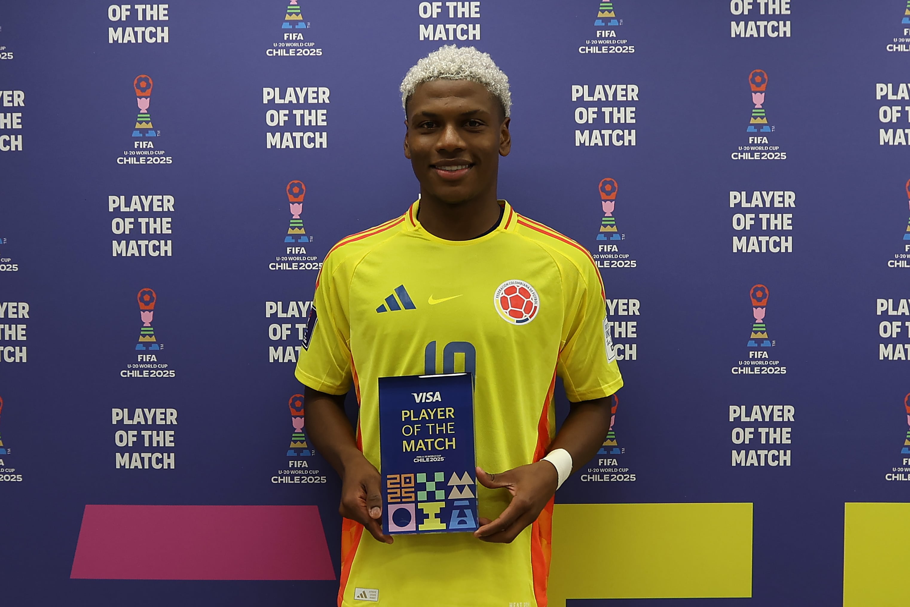 Óscar Perea, la figura del partido en el duelo de Colombia contra Arabia Saudí.