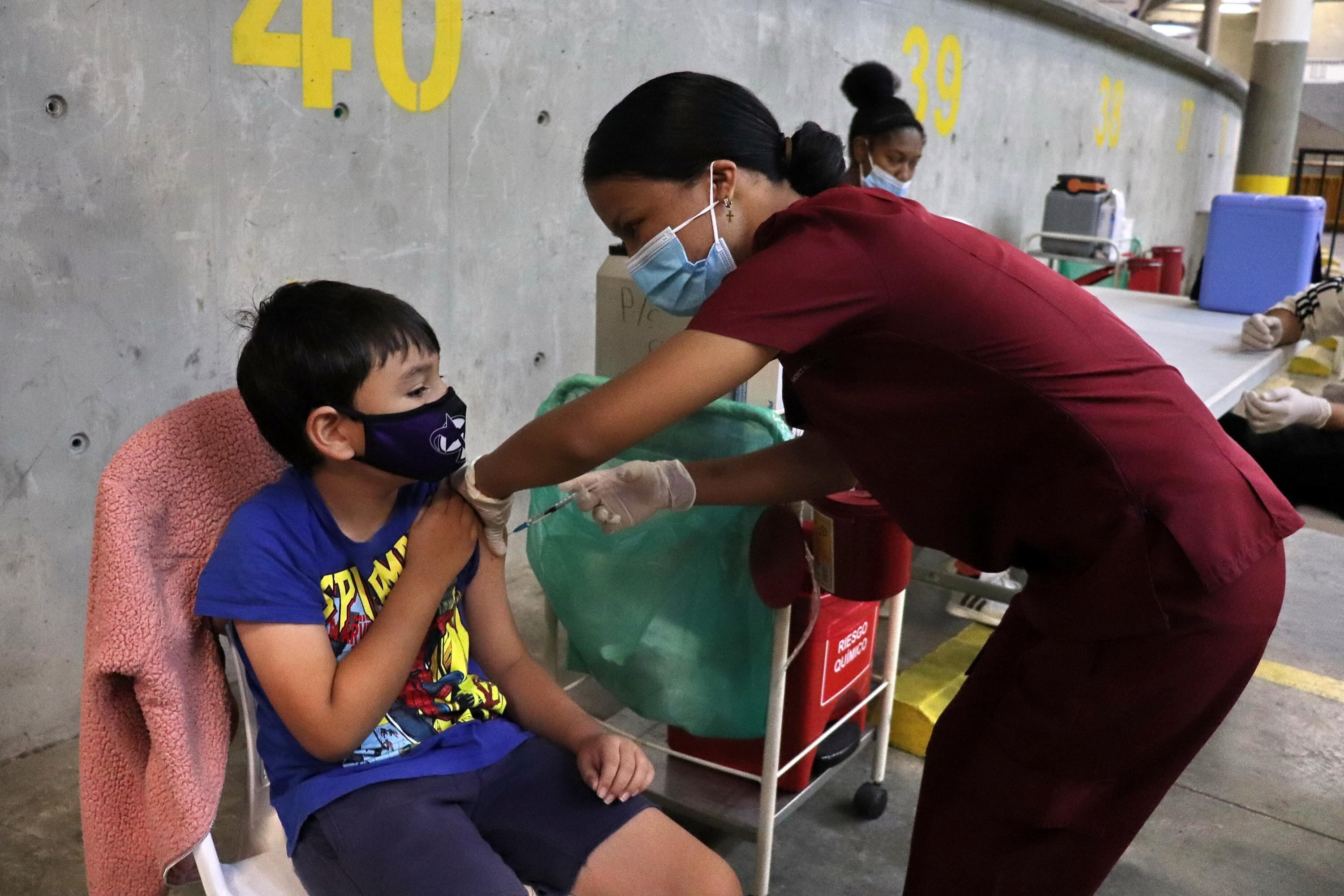 Las vacunas son una herramienta poderosa para prevenir la meningitis bacteriana.