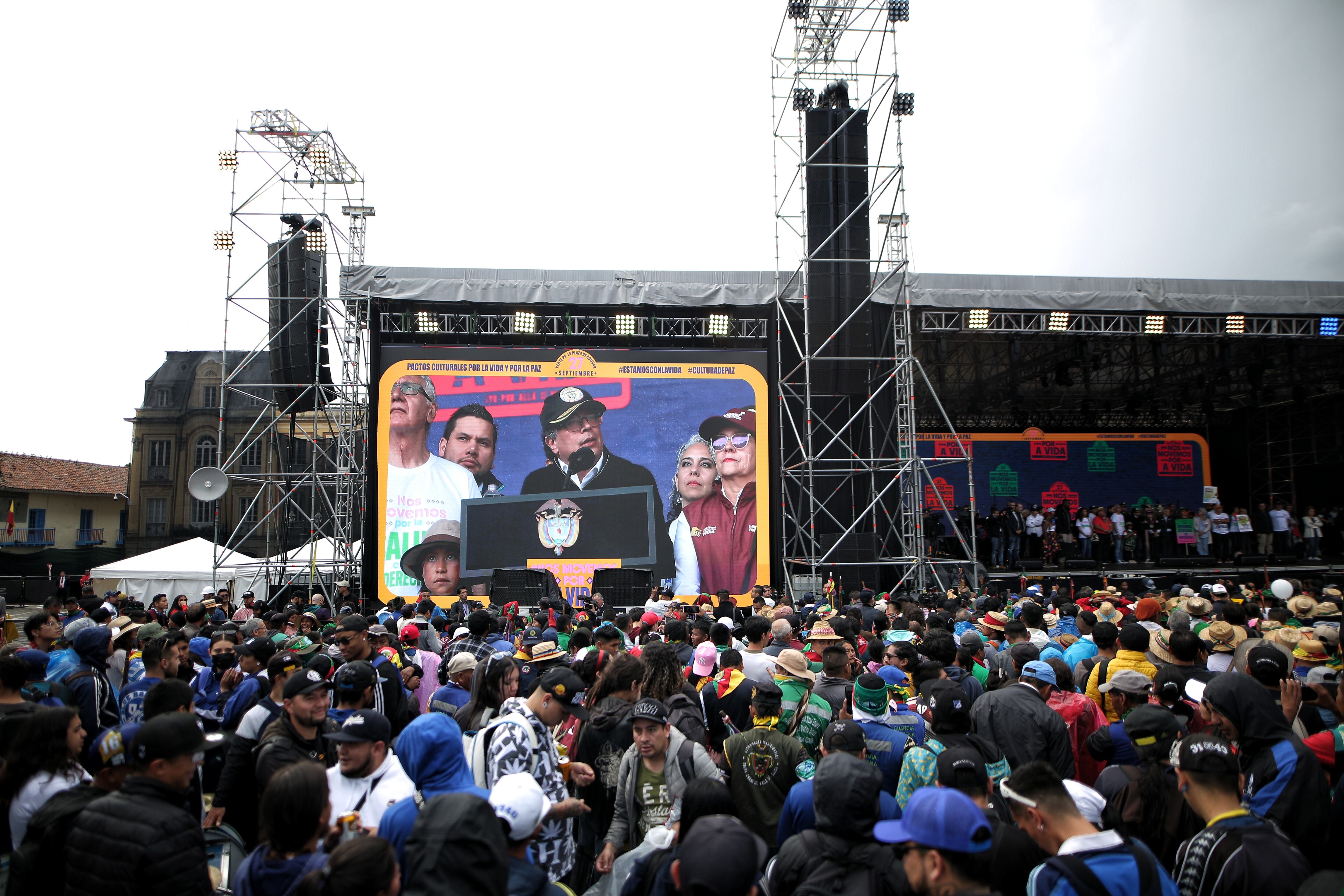 Presidente Gustavo Petro en la plaza de Bolívar