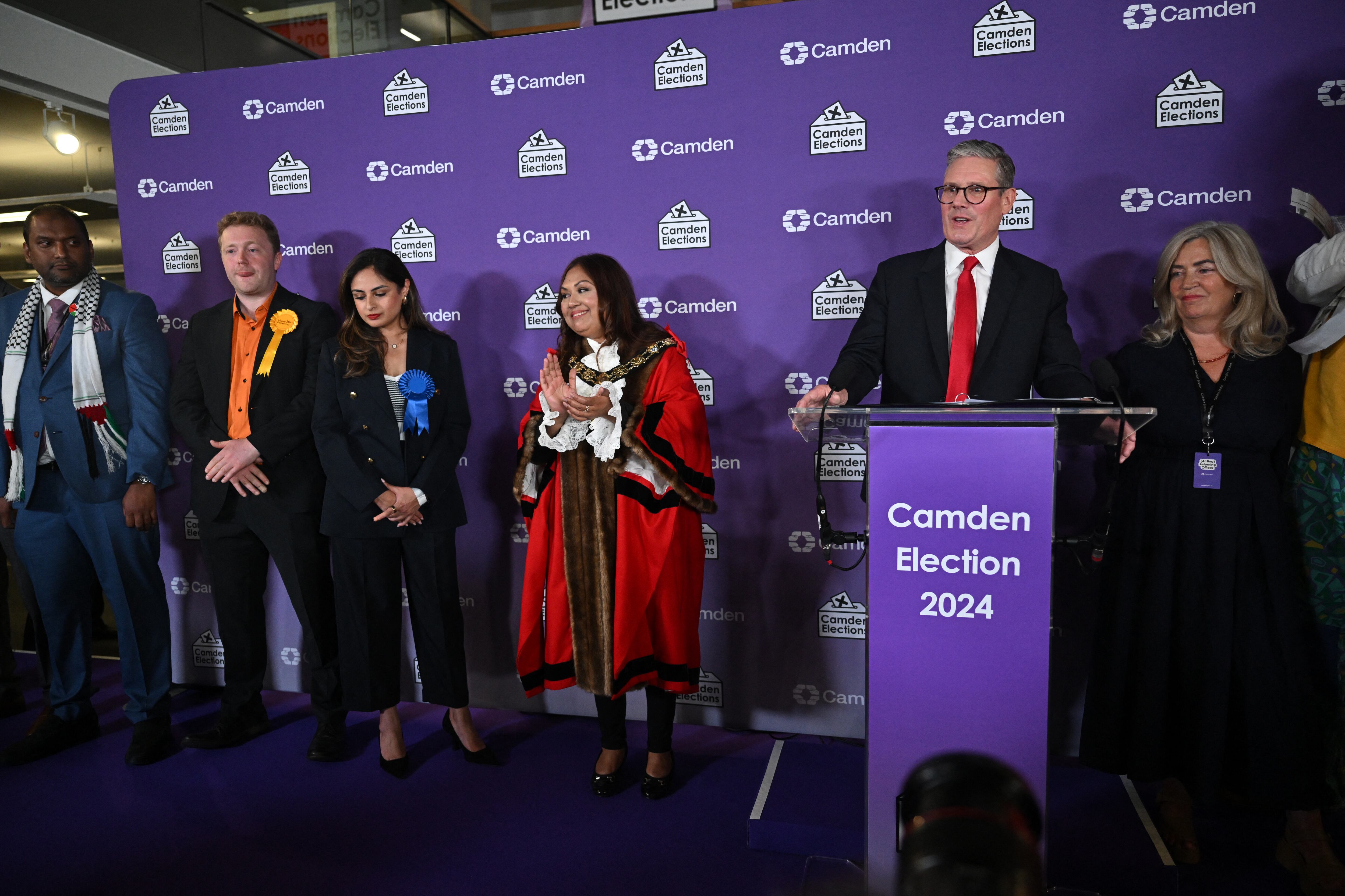 los laboristas de Keir Starmer obtendrían 410 de los 650 escaños de la Cámara de los Comunes,