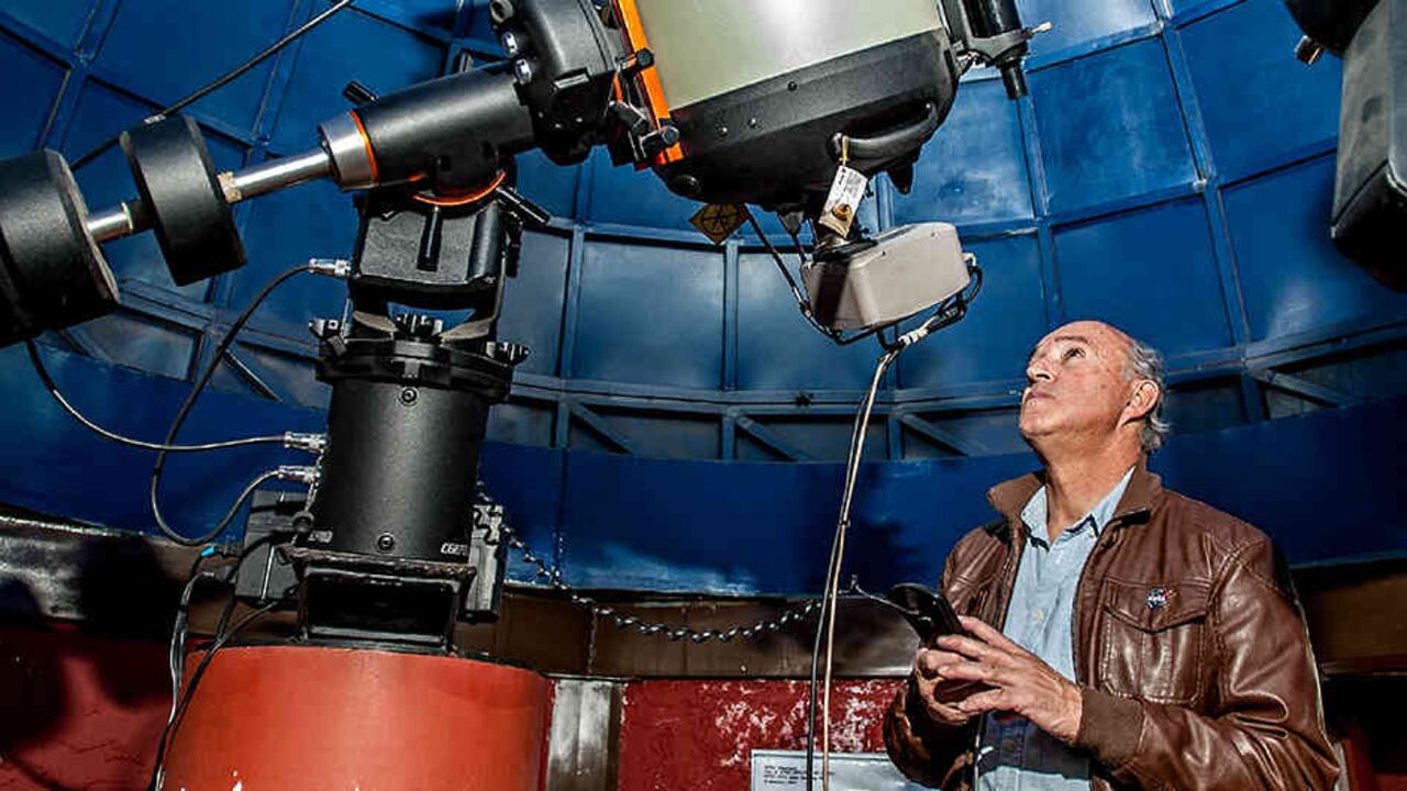 Hoy Quijano sigue dedicado a la investigación. Su clase más famosa en la Universidad de Nariño es la del Club de Astronomía.