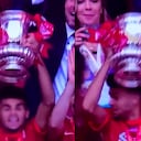 El colombiano logró su segundo titulo con Liverpool.