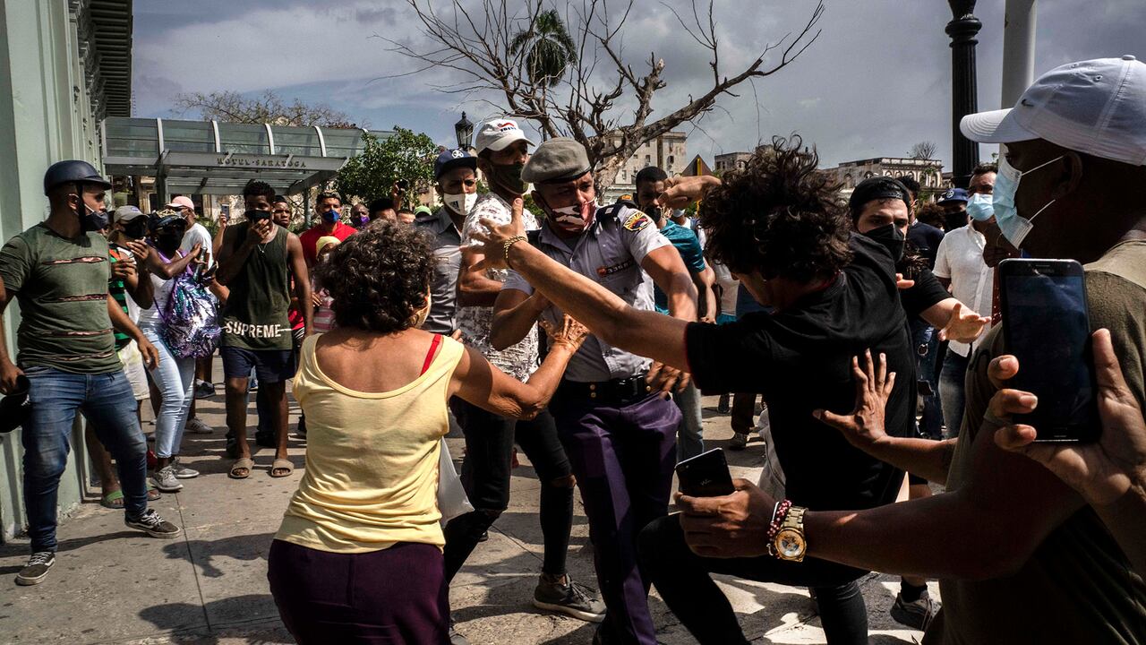 EE.UU. amenaza con tomar nuevas medidas contra Cuba si reprime protestas Foto: AP / Ramón Espinosa.