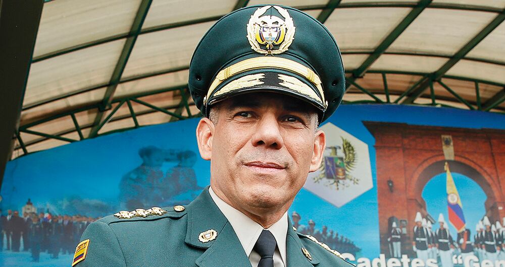 El general Zapateiro lanzó un mensaje a Petro por recibir dinero en efectivo en bolsas. Fue visto como participación en política.