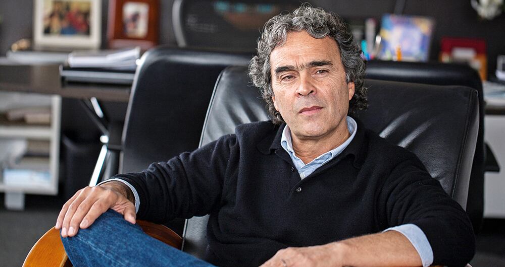 Sergio Fajardo: “Ya Claudia López llegó de su viaje, ya tendrá la oportunidad de explicar por qué viajó”.