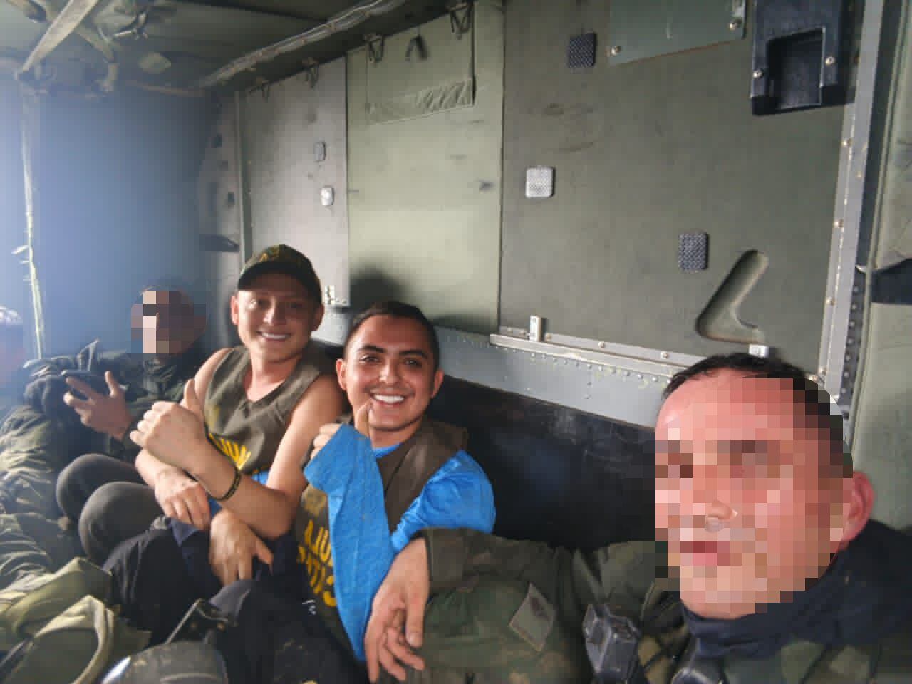 Rescate del Miguel Ayala y su mánager. Habrían sido encontrados en carpas improvisadas.