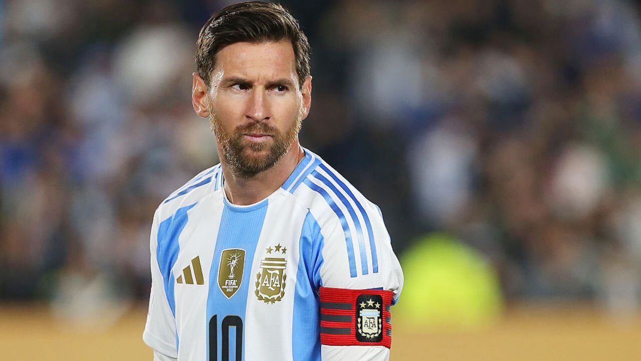 Lionel Messi con la camiseta de la Selección Argentina.
