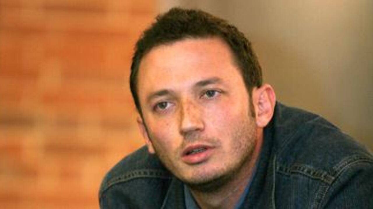 El escritor bogotano Antonio Ungar fue merecedor del Premio Herralde de Novela por la obra "Tres ataudes blancos".